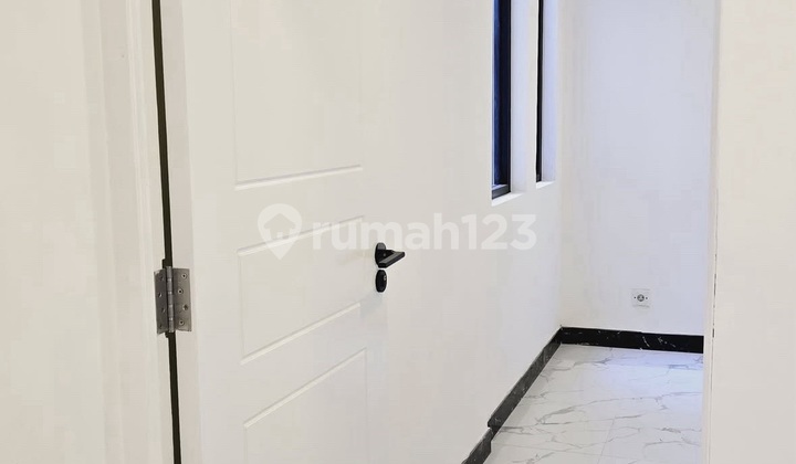 For Sale Citraland Utama House 2