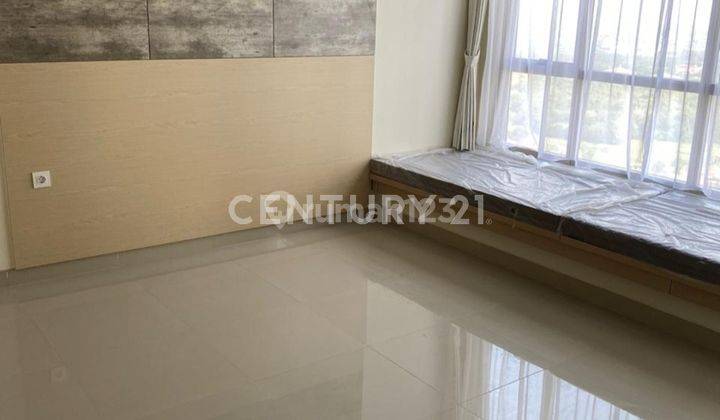 Apartment Orange County 3 BR Semi Furnished Siap Huni 2