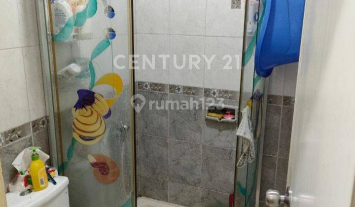 Jual Rumah Bagus 2 Lantai Siap Huni Sudah Renovasi Medowgrend   2