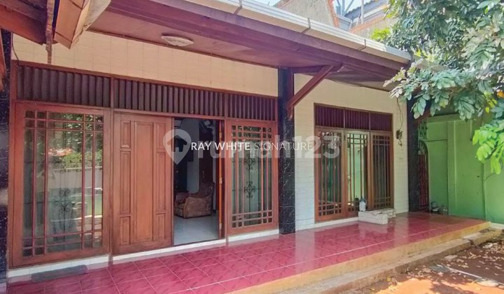 Jual Rumah Hook 2 Kavling di Jl Cempaka Putih Timur VII 2