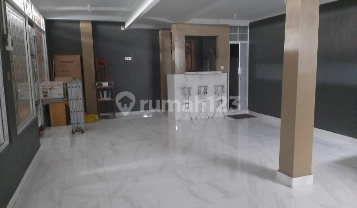 Strategic 80m2 Shop in Pemecutan Denpasar Strategic 80m2 Shop in Pemecutan Denpasar