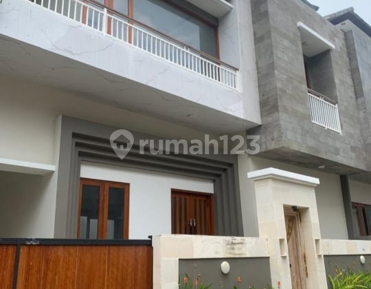2-Story New House with 3 Bedrooms in Denpasar Tinur