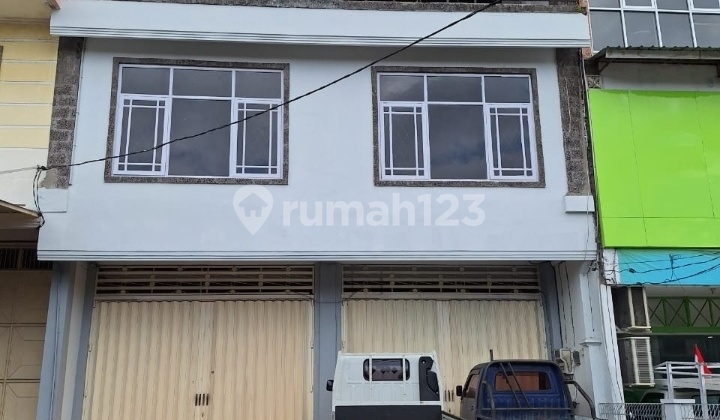 Ruko 3 Lantai Gatsu Barat Luas Dan Strategis