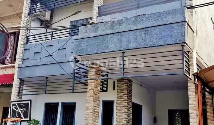 Rumah di Perumahan Mediterania Regency Cikunir Jaka Mulya - Bekasi Selatan Rumah di Perumahan Mediterania Regency Cikunir Jaka Mulya - Bekasi Selatan