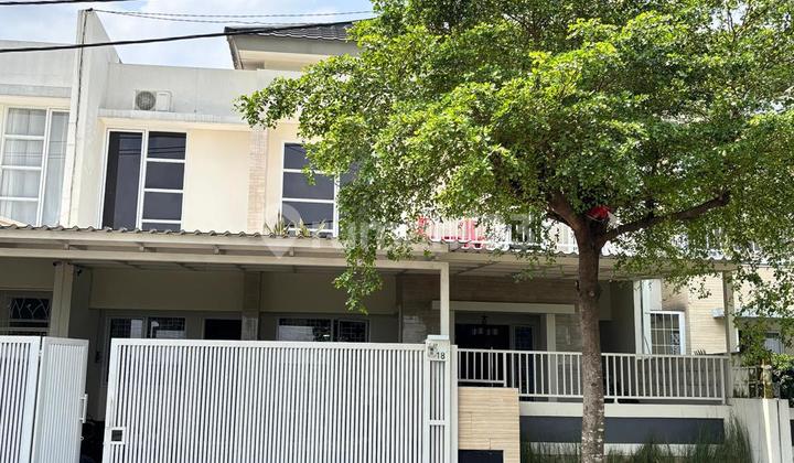 Rumah Full Furnish Ada Kolam Renang Pribadi di Gardens At Candi Sawangan Bojongsari Depok