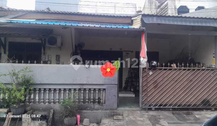 Rumah Tua di Gading Mas Barat Kelapa Gading Jakarta Utara