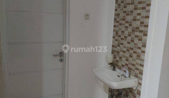 Dijual Rumah 2 Lantai di Taman Buaran Iv, Penggilingan, Jakarta Timur 2