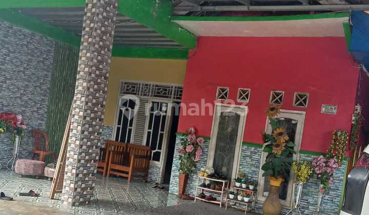 Rumah + Kontrakan 2 Lantai (9 Pintu) di Desa Wadas, Teluk Jambe Timur, Karawang Rumah + Kontrakan 2 Lantai (9 Pintu) di Desa Wadas, Teluk Jambe Timur, Karawang