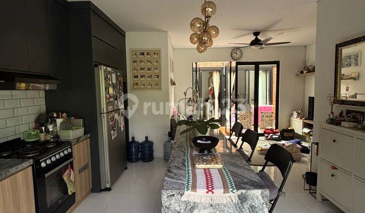 Ready-to-Occupy House in Jatibening, Essence Park Cluster 2