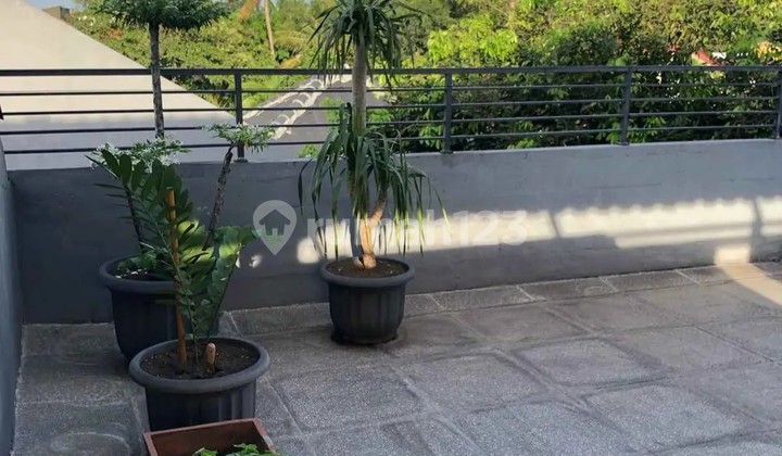 Rumah di Perumahan Mediterania Regency Cikunir Jaka Mulya - Bekasi Selatan 2