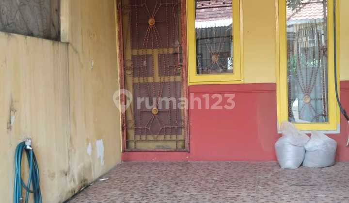 Ready-to-Occupy House in the Premier Cluster of Boulevard Hijau. Harapan Indah. Bekasi City. 2