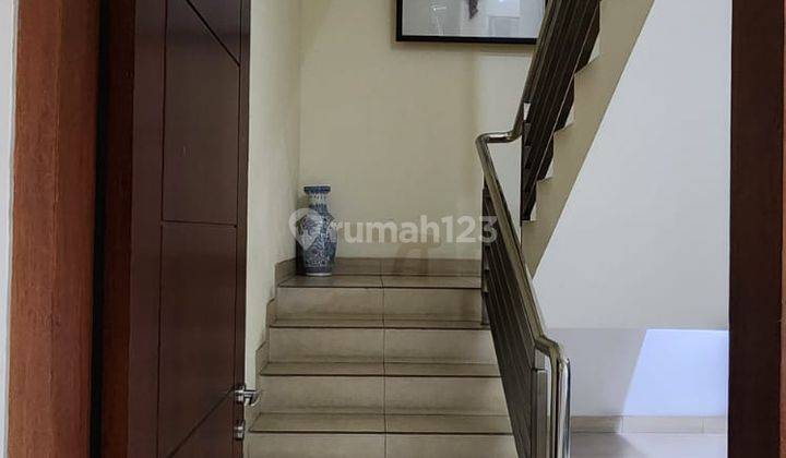 Dijual Cepat Rumah Full Renovasi 3,5 Lantai, di Pluit Muara Karang Jakarta Utara 2