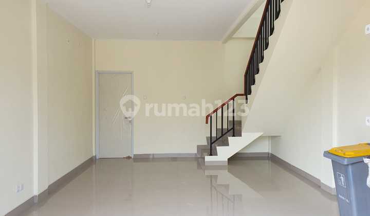 Celtic 2-Story Shop House, Segara City, Bekasi 2