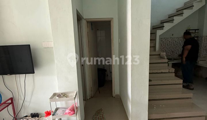 Rumah di Mutiara Gading City Cluster Liverpool, Bekasi Rumah di Mutiara Gading City Cluster Liverpool, Bekasi