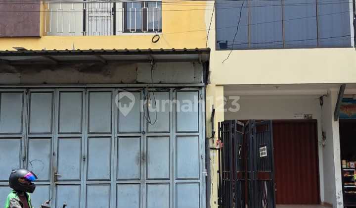 Good Ready-to-Use Shop House in Pisangan Baru Tengah, Matraman. East Jakarta Good Ready-to-Use Shop House in Pisangan Baru Tengah, Matraman. East Jakarta