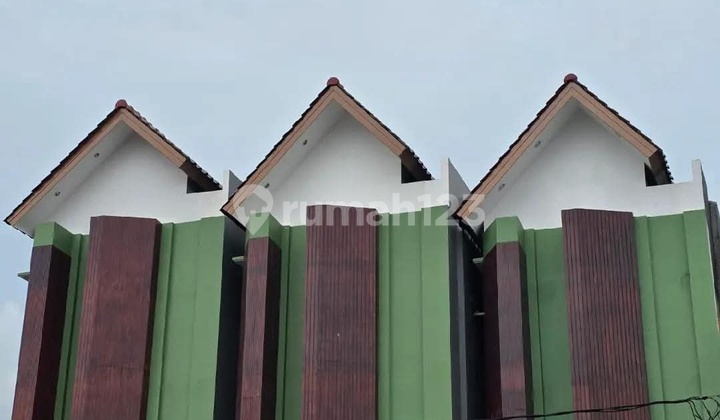 New Cheap House Utan Kayu Matraman East Jakarta 1