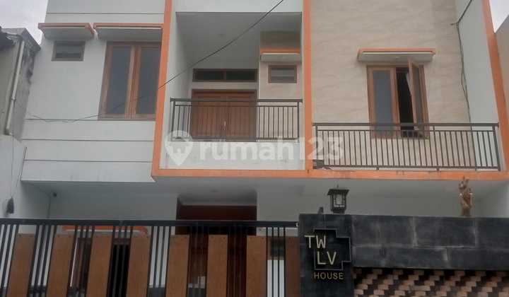 Cheap Boarding House for Sale in Cempaka Putih, Central Jakarta 2
