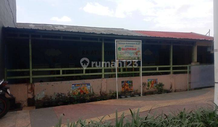 Jual Rumah Hitung Tanah Pinggir Jalan Walikota Jakarta Timur 1