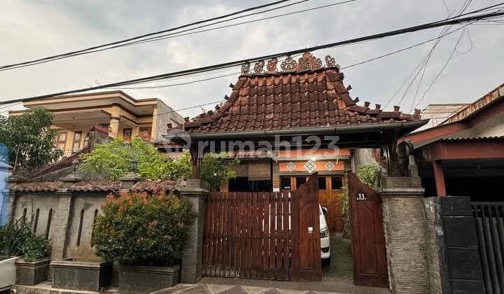 Affordable Ready-to-Occupy House in Matraman, East Jakarta