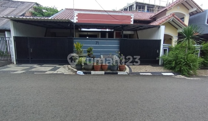 Affordable Ready-to-Live House in Duren Sawit, East Jakarta