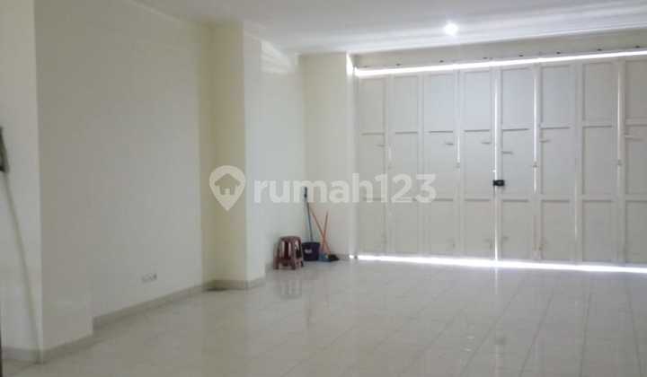 Dijual Ruko 4 Lantai Nyaman Siap Pakai Lokasi di Sayap BKR Bandung