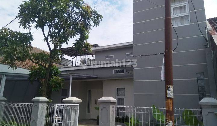 Dijual Rumah 2 Lantai Nyaman Siap Huni Lokasi di Saturnus Bandung 2