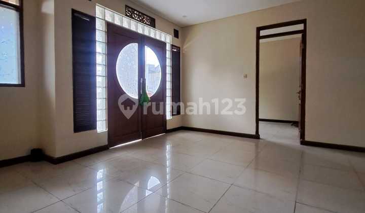Nice Well-Maintained House, Ready to Live in Sumber Sari
