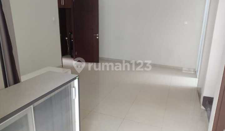 Dijual Rumah Nyaman Siap Huni Semi Furnished Lokasi di Sayap Setraduta Bandung 2