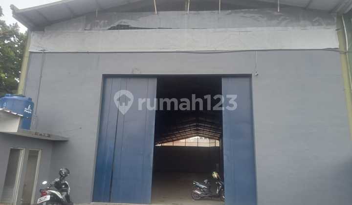 For Rent Well-Maintained, Comfortable Warehouse Ready to Use Location on Soekarno Hatta Main Road, Bandung For Rent Well-Maintained, Comfortable Warehouse Ready to Use Location on Soekarno Hatta Main Road, Bandung