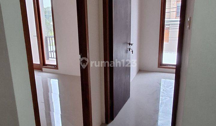 Disewa Rumah 2 Lantai Nyaman Siap Huni Lokasi di Kota Bali Residence Bandung 2