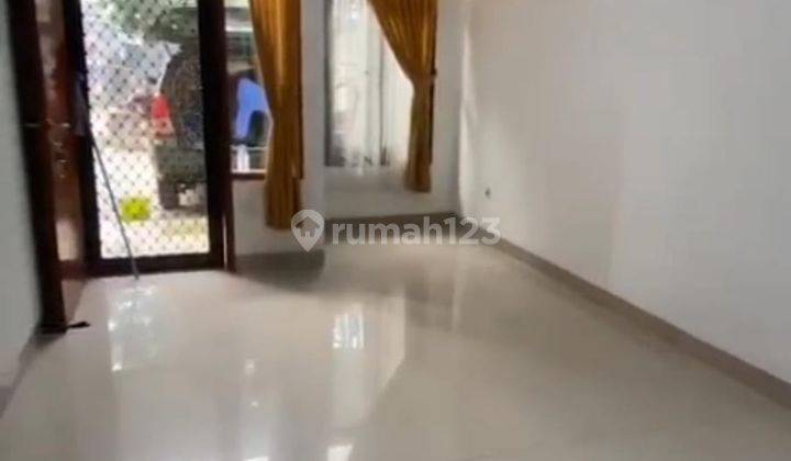 Dijual Rumah Baru 2 Lantai Nyaman Siap Huni Lokasi Bagus di Sayap Bkr Bandung 2