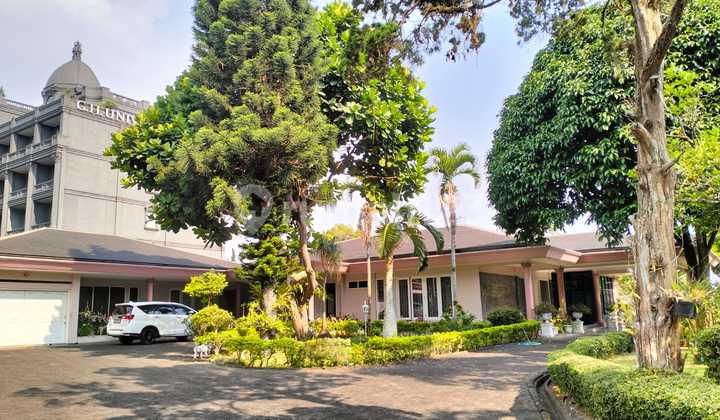 Dijual Tanah Bonus Rumah Dan Pom Bensin Lokasi Bagus di Setiabudi Bandung