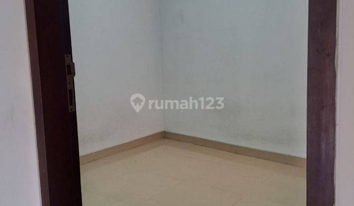 Disewakan Rumah Terawat Nyaman Siap Huni Lokasi Bagus di Muara Bandung 2