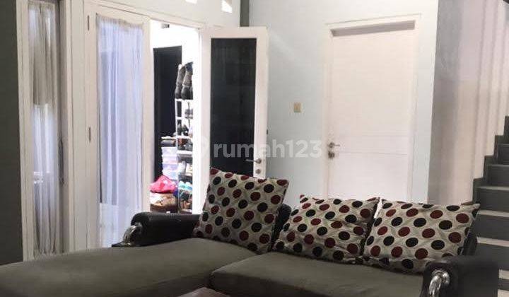 Dijual Rumah 3 Lantai Nyaman Siap Huni Lokasi di Antapani Sayap Purwakarta Bandung 1