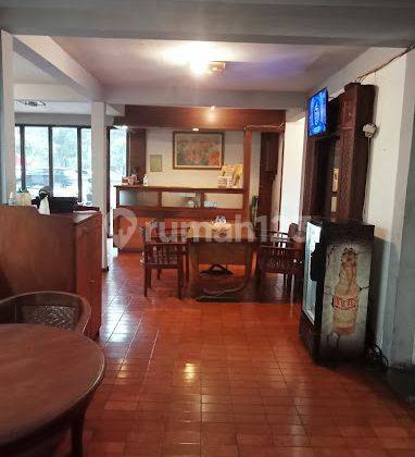 Disewakan Tempat Usaha Siap Pakai Posisi strategis ditengah Pusat Keramaian di Jl Dr Djundjunan Pasteur 1