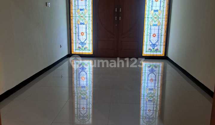 Rumah Apik Terawat Siap Huni dengan Lingkunganyang Nyaman di Sumbersari