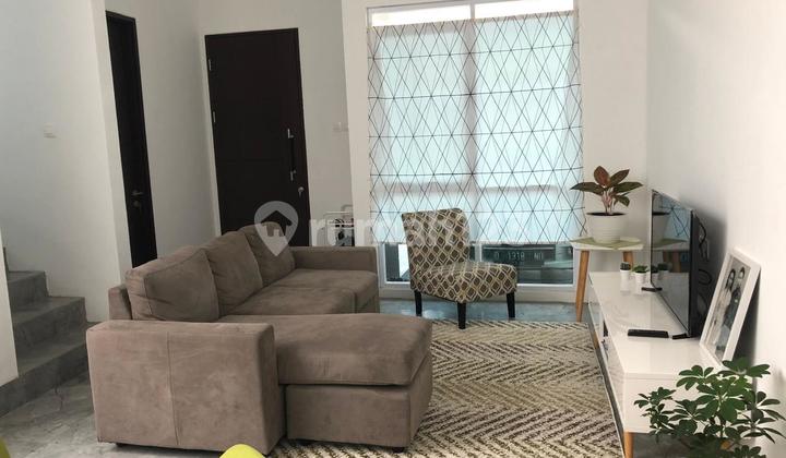 Beautiful Well-Maintained House Ready to Occupy in Sayap Setraduta