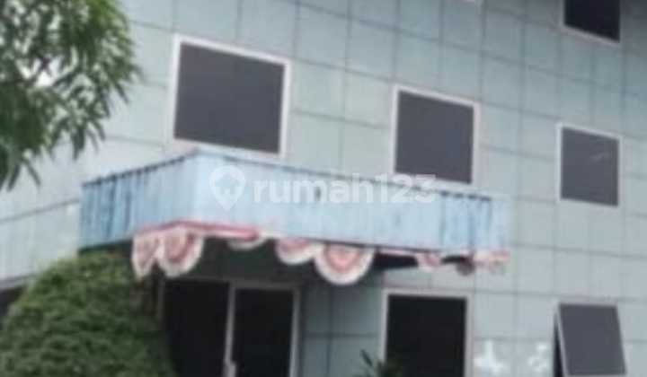 Magnificent Warehouse for Sale in Pulo Gadung Industrial Area, East Jakarta