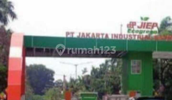 Magnificent Warehouse for Sale in Pulo Gadung Industrial Area, East Jakarta