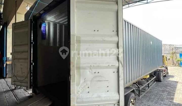 Large Warehouse for Sale Including Office Inside Large Warehouse for Sale Including Office Inside