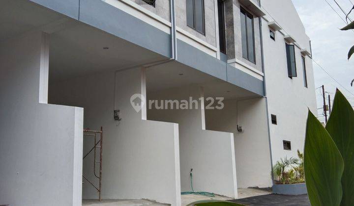 Rumah Cantik Elegant Pisangan Selatan 3 Menit Stasiun Jatinegara  1