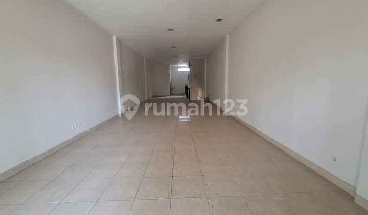 Disewakan Ruko Strategis Di Daerah Sarijadi Bandung Utara