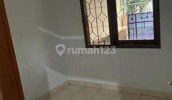 Luxury Modern House For Sale In Taman Mutiara Area, Central Cimahi, SHM 2