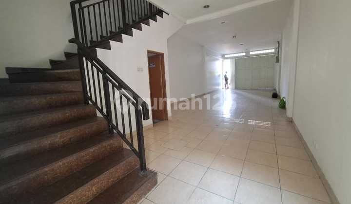 Disewakan Ruko Strategis Di Daerah Sarijadi Bandung Utara