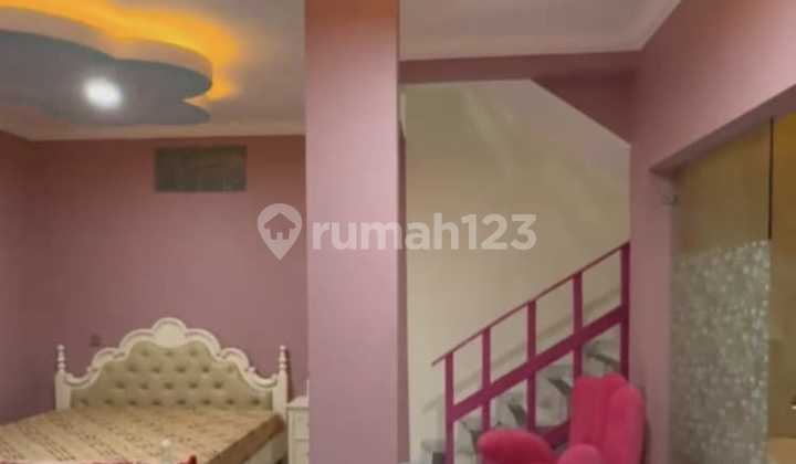 Rumah Mewah 2 Lantai Fully Furnished di Titian Indah Bekasi 2