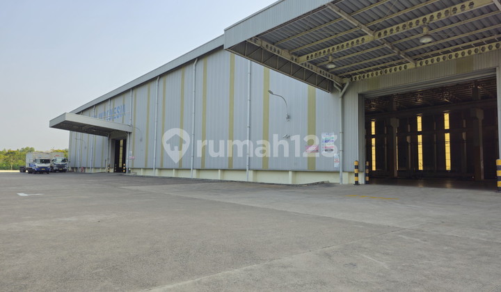 Strategic Factory Warehouse in Deltamas Cikarang