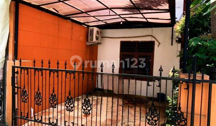 Rumah Siap Huni 2 Lantai di Kp. Makasar, Jakarta Timur Rumah Siap Huni 2 Lantai di Kp. Makasar, Jakarta Timur