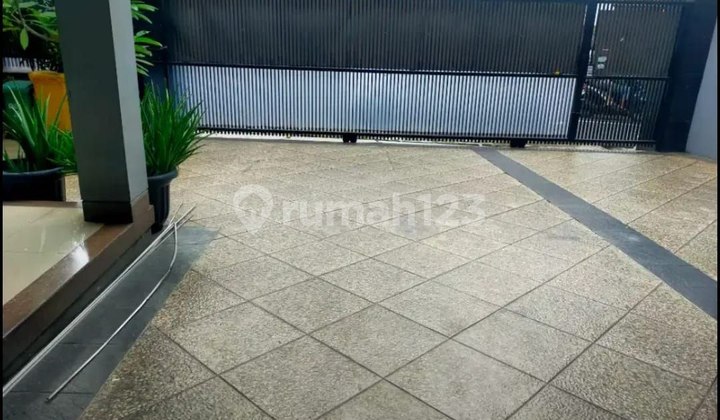 Rumah 2 Lantai di Kalisari, Pasar Rebo, Jaktim 2