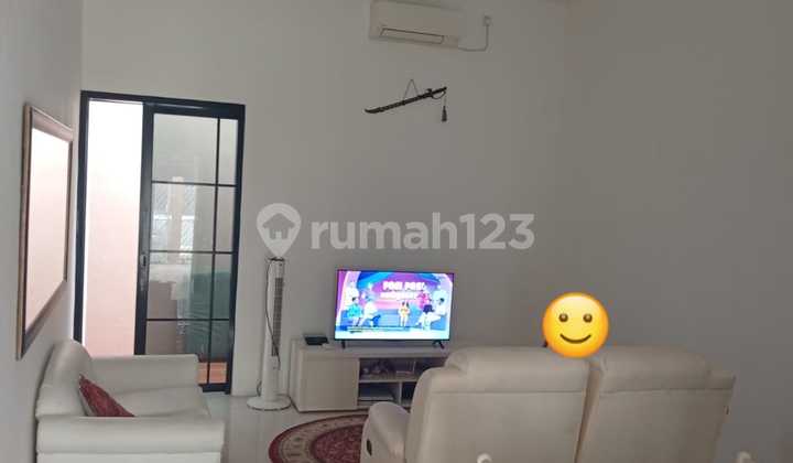 Rumah Cantik Dua Lantai di Bumi Anggrek Bekasi 2