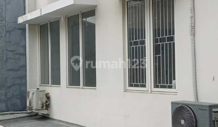 Rumah Strategis di Cluster Asera Onewest Rumah Strategis di Cluster Asera Onewest